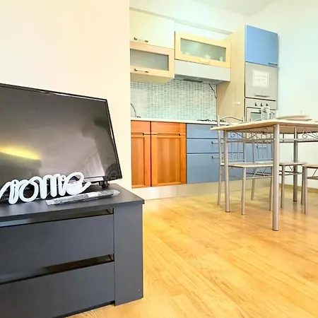 Cleo Mimosa Apartment